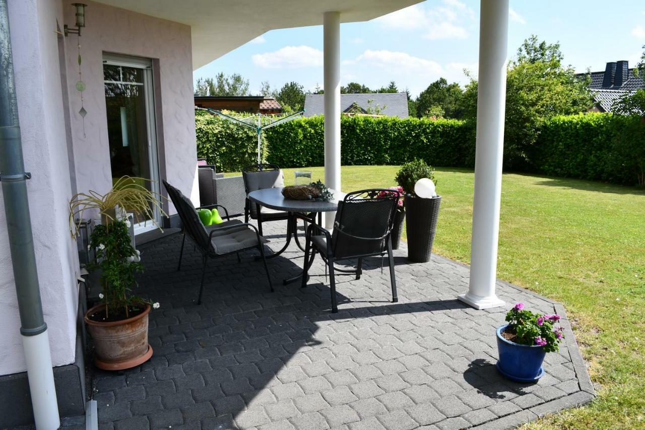 Ferienwohnung Bellerbergblick Ettringen  エクステリア 写真